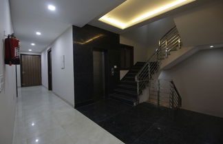 Photo 2 - Lime Wood Stay - Studio Apartment