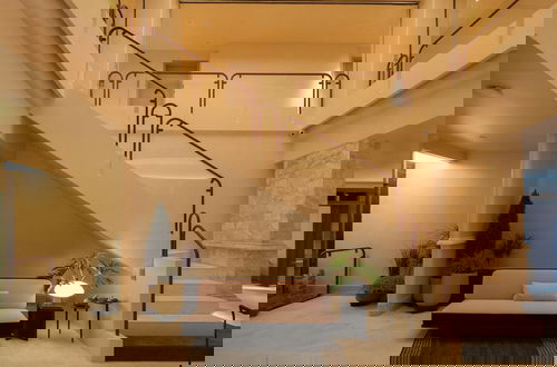 Photo 9 - Golden Age Hotel