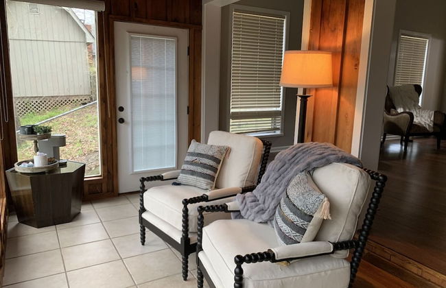 Riverbend Serenity Cabins - Photo 30