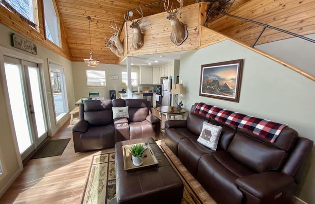 Riverbend Serenity Cabins - Photo 18