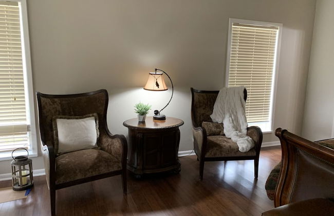 Riverbend Serenity Cabins - Photo 10