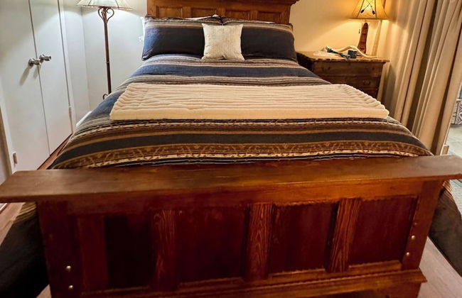 Riverbend Serenity Cabins - Photo 9