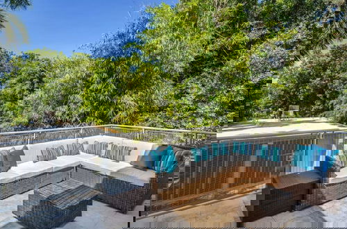 Foto 23 - Contra House by Brightwild Luxury Home w Pool