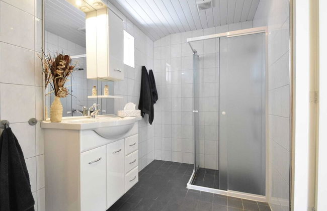 Cozy Holiday Home in Zonnemaire Near Lakebeach - Foto 34