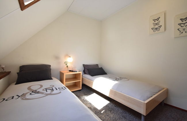 Cozy Holiday Home in Zonnemaire Near Lakebeach - Foto 7