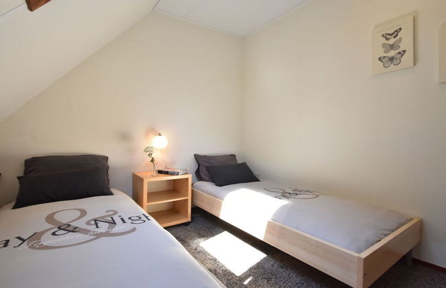 Cozy Holiday Home in Zonnemaire Near Lakebeach - Foto 4