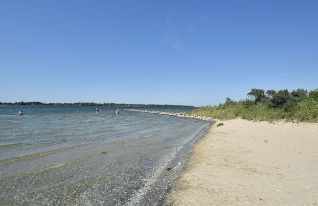 Cozy Holiday Home in Zonnemaire Near Lakebeach - Foto 69