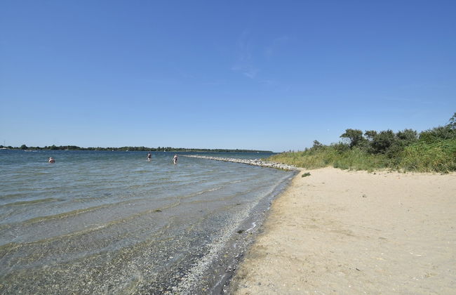 Cozy Holiday Home in Zonnemaire Near Lakebeach - Foto 77