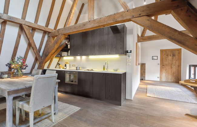 Beautiful and Authentic Penthouse in Bruges Center - Foto 25