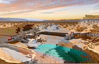 Foto 1 - Casa De Kota by Avantstay Pool, Firepit, & Games Secluded & Chic