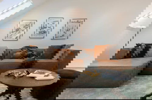 Photo 50 - Spacious 3 Bedroom Apartment With Private Garage