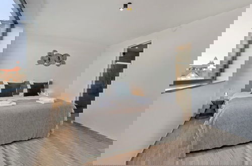 Photo 44 - Spacious 3 Bedroom Apartment With Private Garage