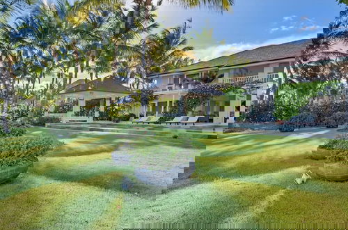 Foto 44 - 5BR Oceanfront Golf Estate w Pool Private Chef