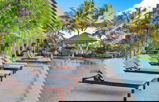 Foto 3 - 5BR Oceanfront Golf Estate w Pool Private Chef