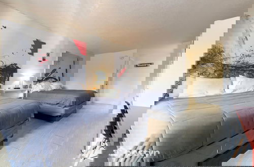 Foto 4 - Entire Studio With Free Shuttle to Disney