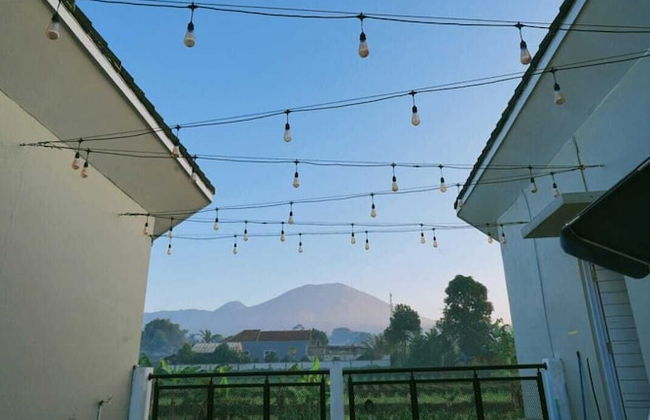 A&T House - Sukabumi - Foto 24
