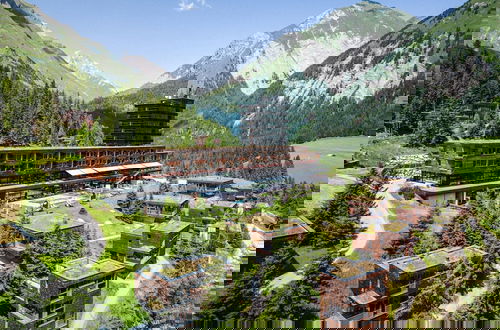 Foto 2 - Casa de 3 quartos em Kals am Großglockner com piscina e jardim