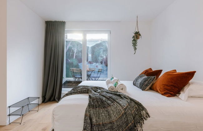 Homely Duplex Near Historic City Center Station - Photo 64