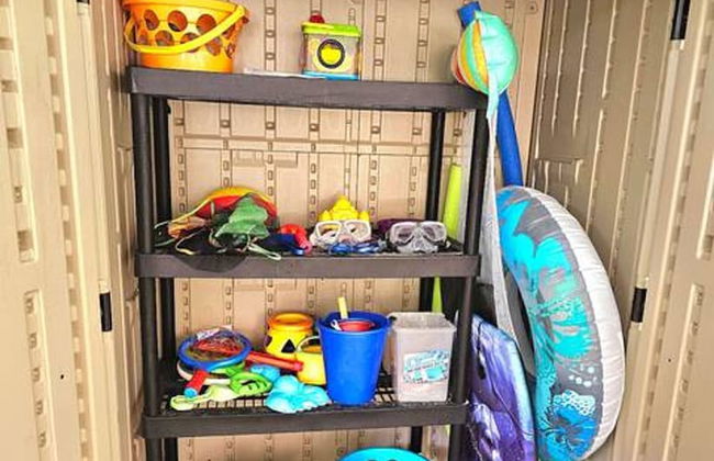 5 Beautiful 4 Bed 3 Bath Pool Home w Free Dock - Photo 39