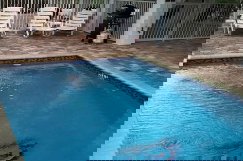 Foto 10 - 4 Beautiful 4 Bed 3 Bath Pool Home w Free Dock
