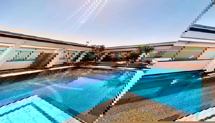 Foto 1 - Minimalist Difc Studio w Pool Gym