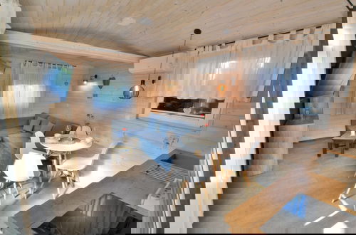 Foto 1 - Year-round, Modern Holiday Home With a Terrace