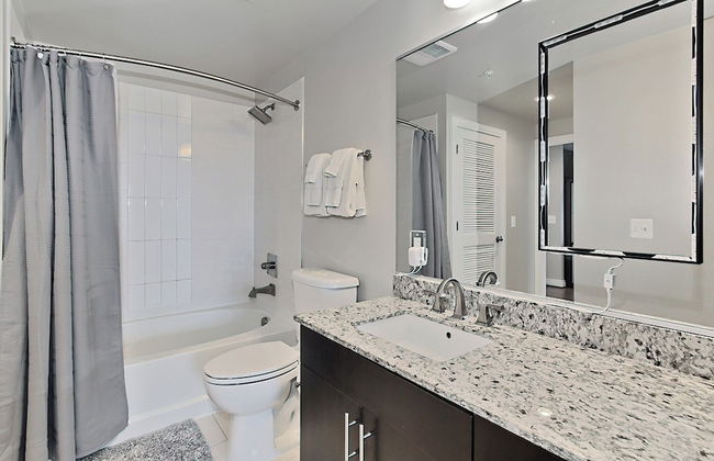 Modern getaway in Reston 2 bedroom - Foto 8