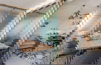Foto 1 - Modern Apartment With South Facing Terrace