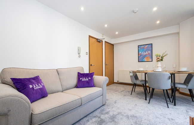 Cosy Spacious Duplex Apartment Near Salford Royal - Foto 8