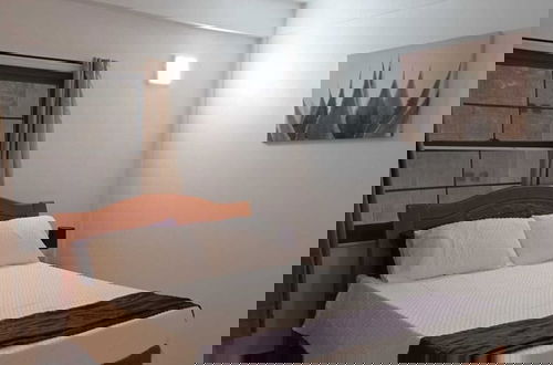 Photo 4 - Christophers Apartments