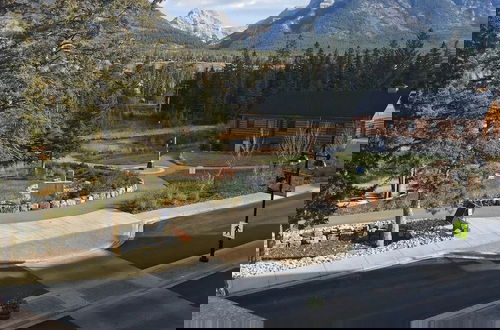 Photo 26 - Rundle Cliffs Lodge by Canmore Premier