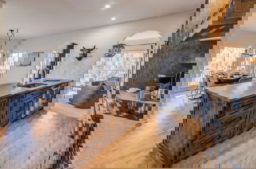Foto 8 - Lux Mountain Home! Golf / Lake/ EV / Game Room