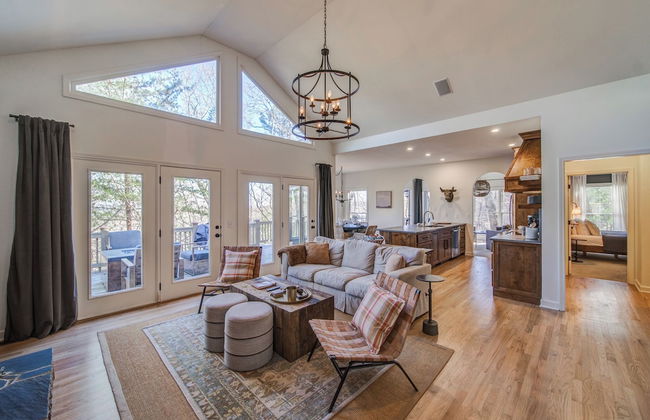 Lux Mountain Home! Golf / Lake/ EV / Game Room - Foto 16