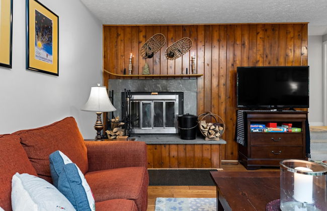 Condo at Wintergreen Walk to Slope Pool Access - Photo 10
