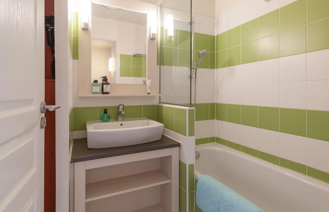 Apartment in Branville With Communal Pool - Photo 7