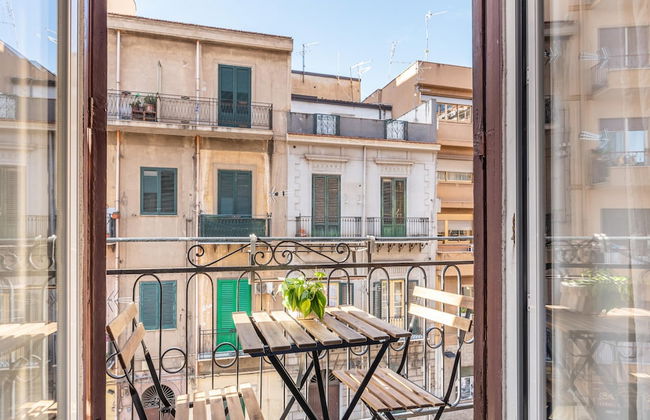 Mika Apartment Alla Stazione by Wonderful Italy - Foto 16