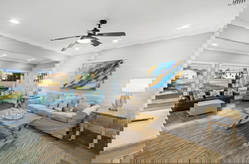 Photo 18 - Barefoot Beach House by PHG