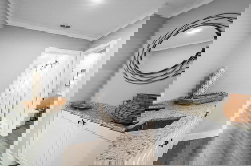 Photo 16 - Barefoot Beach House by PHG