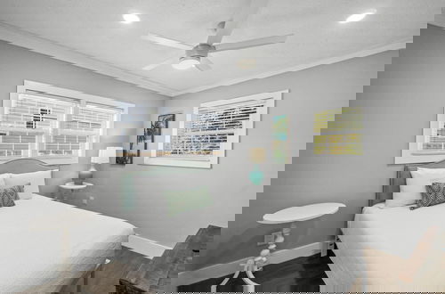 Photo 7 - Barefoot Beach House by PHG