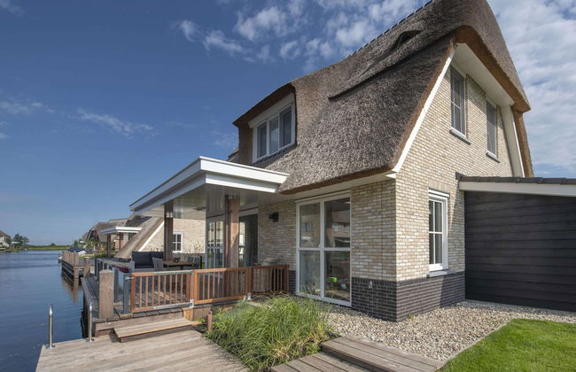 Chic Villa With a Fireplace at Tjeukemeer - Foto 20