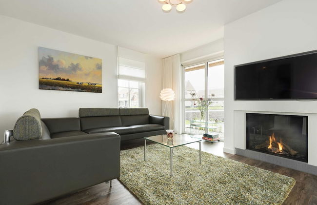 Chic Villa With a Fireplace at Tjeukemeer - Foto 10