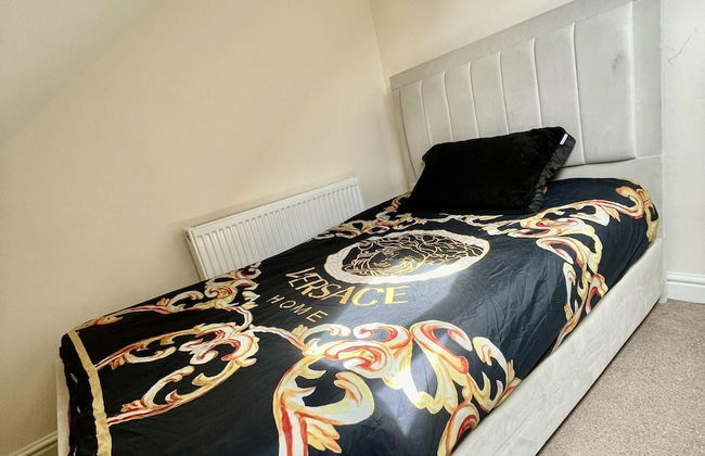 Stylish 1-bed Apt - Sleeps 4 - Parking - Wifi - Foto 5