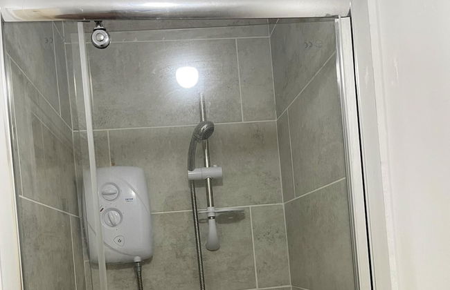 Stylish 1-bed Apt - Sleeps 4 - Parking - Wifi - Foto 14