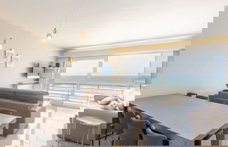 Foto 1 - Spacious Apartment With Seaview