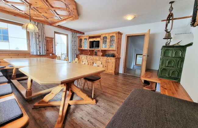 Holiday Home in Finkenberg With Terrace - Photo 18