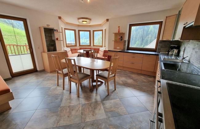 Holiday Home in Finkenberg With Terrace - Photo 11