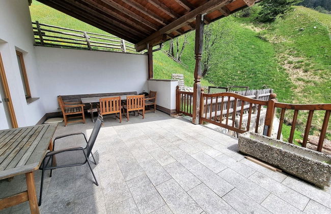 Holiday Home in Finkenberg With Terrace - Photo 16