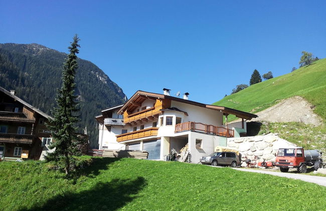 Holiday Home in Finkenberg With Terrace - Photo 1