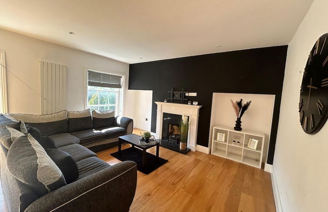 AMAZING CENTRAL 3 bed REFURB sleeps 5 - Foto 7