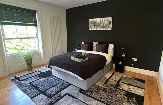 AMAZING CENTRAL 3 bed REFURB sleeps 5 - Foto 1